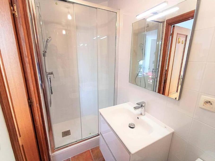 Bonito Estudio Reformado 1 Dormitorio 3 Personas อองดาเย ภายนอก รูปภาพ